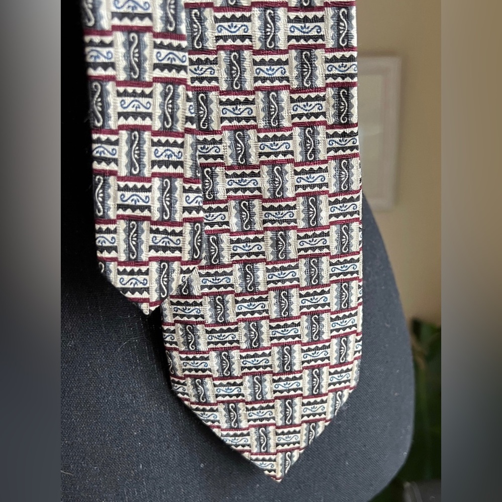 Vintage Claiborne Block Scroll Pattern 100% Silk 58” Tie Burgundy Tan Gray Black